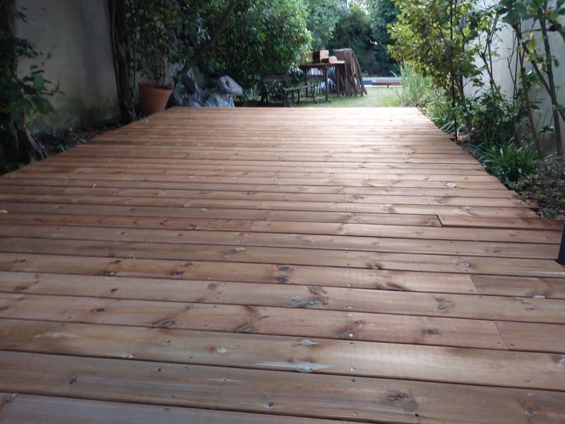 terrasse en pin autoclave à l'Arbresle