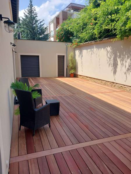 terrasse en Padouk à Ecully