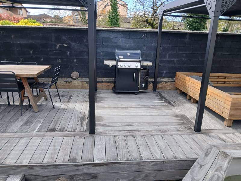terrasse bois en ACCOYA GRIS à Villefranche sur Saone