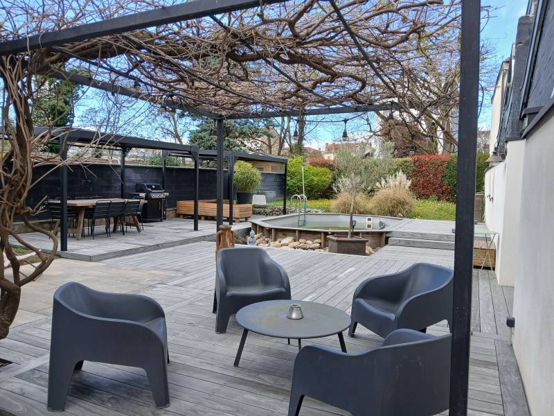terrasse bois en ACCOYA GRIS à Villefranche sur Saone
