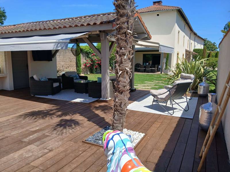 terrasse en frêne thermo chauffé à Massieux