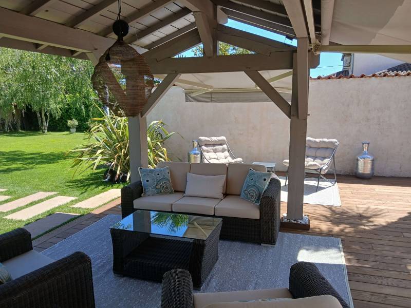 terrasse en frêne thermo chauffé à Massieux