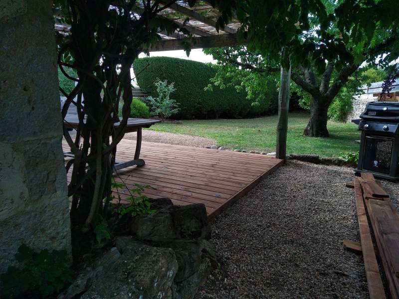 Rénovation d’une terrasse bois en pin autoclave classe 4 à L’Arbresle