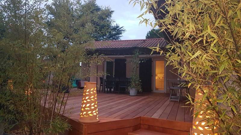 Terrasse en bois Muiracatiara sur la commune de Sain-bel
